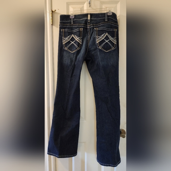 Ariat Jeans - Picture 3 of 3